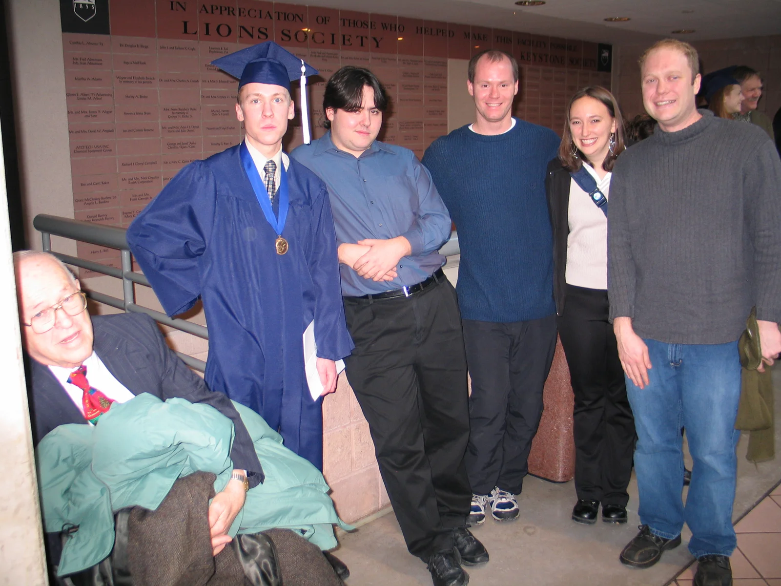 With everyone now in attendence, it was a great moment for a group picture. 