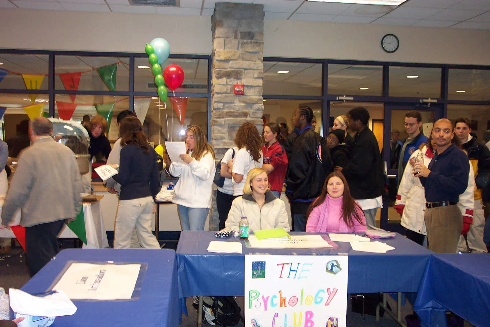 Another wide view, this one of the popcorn line. 