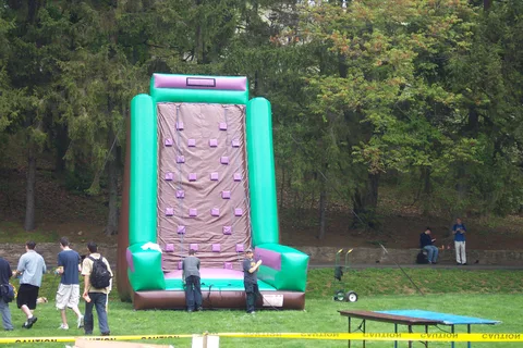 The rock wall attracted a lot of attention.