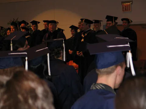 Everyone remained standing for the faculty procession. 