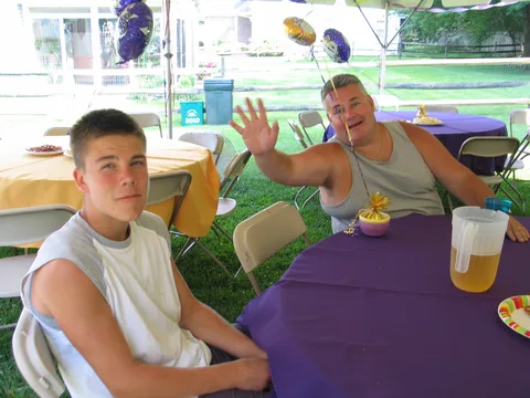 The cousins wave hello.