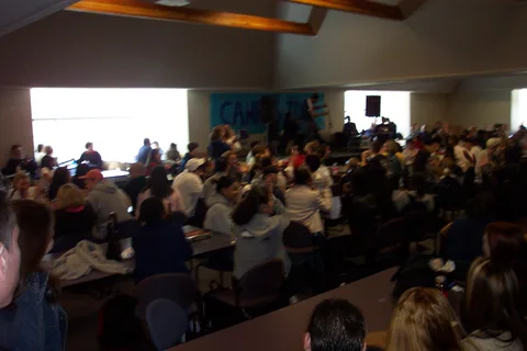 While events in the Cafeteria weren't very popular in the past, this time everyone paid attention and cheered on the contestants.
