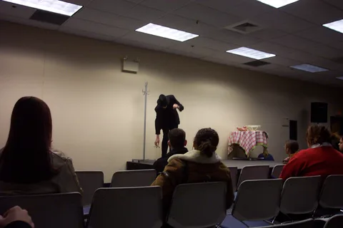 As Dan Kamin went onstage, the audience was confused as to whether his odd behavior was part of the show.