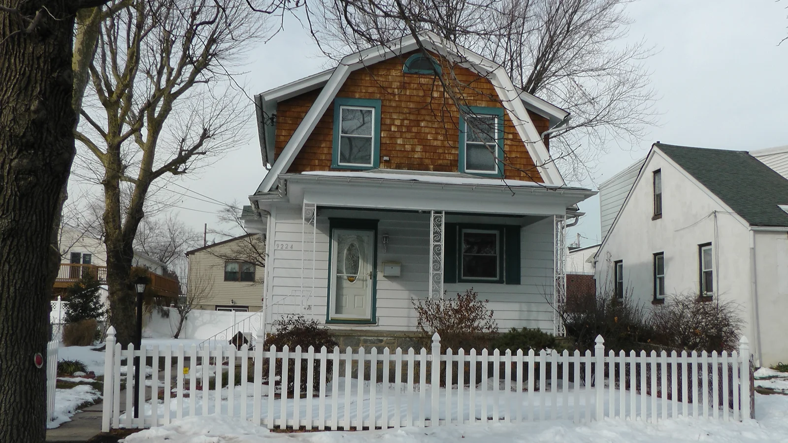 A view of the front of the house, straight-on.