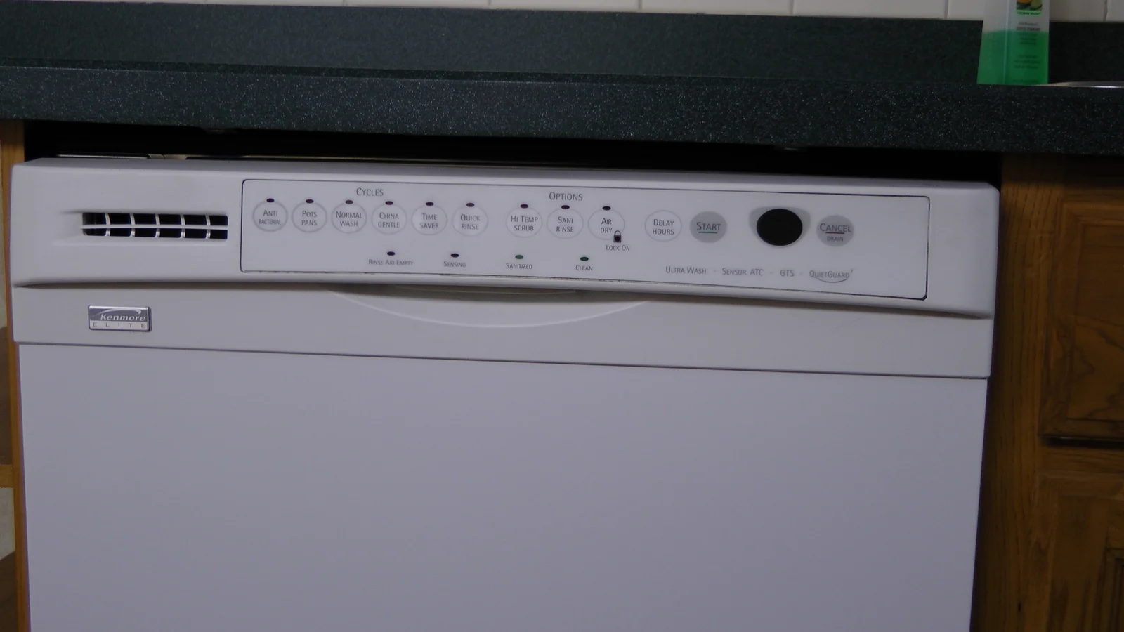 Included in the price of the property is a fully functional dishwasher.